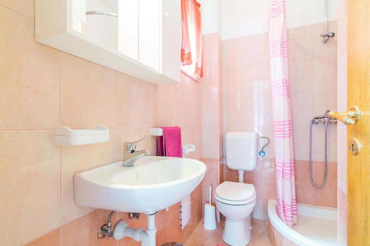 Cheap Apartment Tanja Trogir Dış mekan fotoğraf